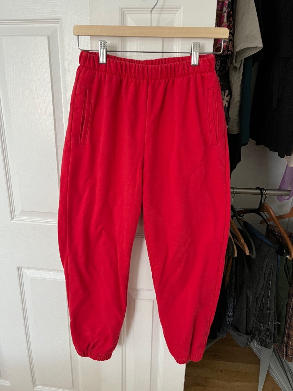 Red Gap sweatpants